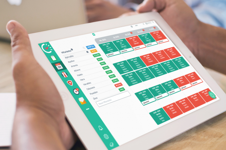 Abbildung eines iPads auf dem der Papershift Plan Dienstplan Kalender zu sehen ist