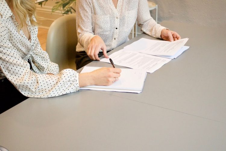 Elementos de un contrato laboral