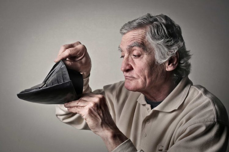 pension plans for employees in UK explained by Papershift