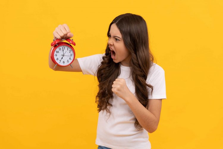 guide to introduce digital time tracking in small and medium businesses in UK