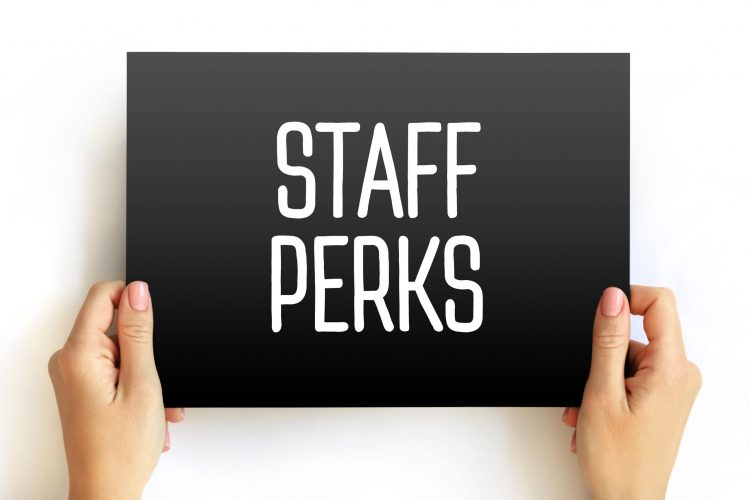 employee perks in UK workplaces explained by Papershift
