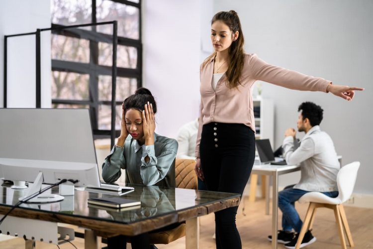 unfair dismissal compensation in the UK and its statutory laws explained by Papershift